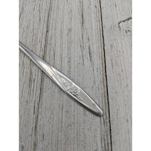 Binky! Stainless Baby Serving Spoon 5 3/8" - Picture 9 of 12